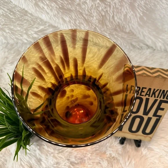 Made in Italy Tortoise Shell Design Decorative Vase - Picture 5 of 6